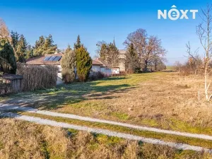 Prodej pozemku pro bydlení, Choltice, 2042 m2