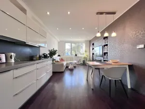 Pronájem bytu 2+kk, Praha - Troja, K sadu, 59 m2