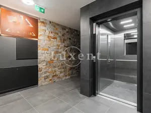 Pronájem obchodního prostoru, Harrachov, 108 m2