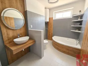 Prodej bytu 3+1, Pátek, 79 m2