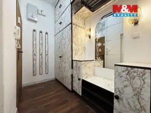 Prodej bytu 2+1, Karlovy Vary - Rybáře, Sokolovská, 77 m2