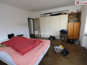 Prodej bytu 2+1, Karlovy Vary, nábřeží Jana Palacha, 63 m2