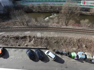 Prodej bytu 2+1, Karlovy Vary, nábřeží Jana Palacha, 63 m2