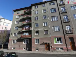 Prodej bytu 2+1, Karlovy Vary, nábřeží Jana Palacha, 63 m2