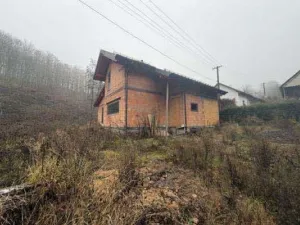 Dražba rodinného domu, Chuderov, 216 m2