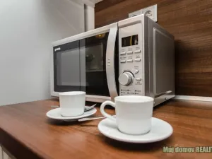 Pronájem bytu 2+kk, Praha - Střížkov, Zakšínská, 52 m2