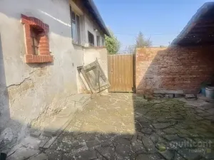 Prodej rodinného domu, Komořany, 75 m2