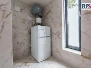 Prodej vily, Praha - Klánovice, U trativodu, 146 m2