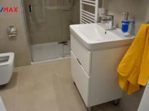 Pronájem bytu 1+kk, Znojmo, Jarošova, 33 m2