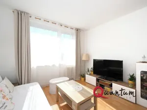 Pronájem bytu 2+kk, Praha - Modřany, Urbánkova, 41 m2