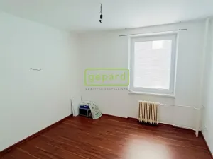 Prodej bytu 3+1, Český Krumlov, Sídliště Plešivec, 69 m2