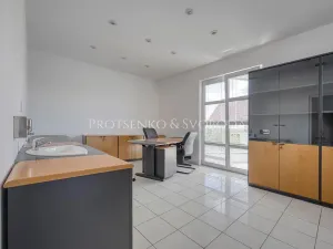 Prodej ubytování, Křižanov, Benešovo náměstí, 530 m2