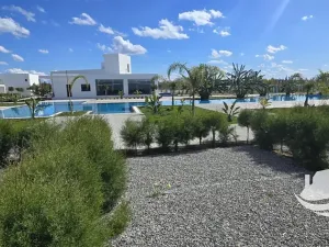 Prodej bytu 2+1, Trikomo, Kypr, 96 m2