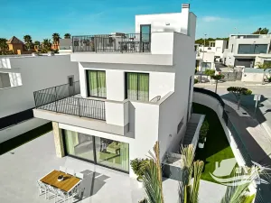 Prodej rodinného domu, San Miguel de Salinas, Španělsko, 213 m2