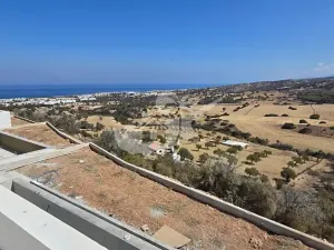 Prodej bytu 2+1, Agios Amvrosios Keryneias, Kypr, 83 m2