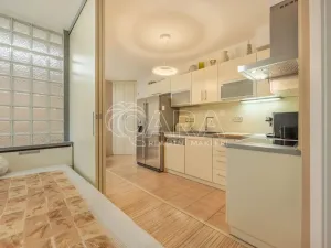 Pronájem bytu 2+1, Praha - Strašnice, Strančická, 49 m2