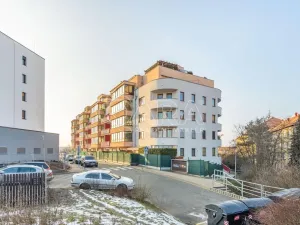Pronájem bytu 2+1, Praha - Strašnice, Strančická, 49 m2