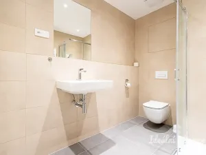 Pronájem bytu 1+kk, Praha - Horní Měcholupy, Milánská, 39 m2