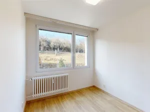 Prodej bytu 3+1, Králův Dvůr, Nad Stadionem, 76 m2