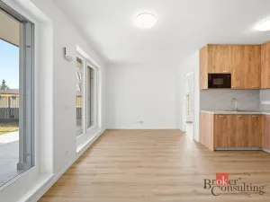 Pronájem bytu 2+kk, Kladno - Dubí, Ke křížku, 52 m2