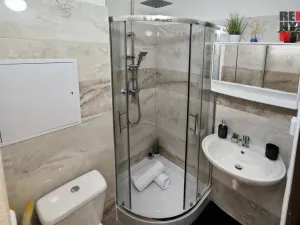 Pronájem bytu 1+kk, Liberec - Liberec V-Kristiánov, Stavbařů, 28 m2