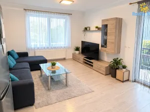 Pronájem bytu 2+kk, Praha - Horní Počernice, V javorech, 55 m2