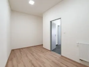 Pronájem bytu 2+kk, Hlučín, Mírové náměstí, 59 m2