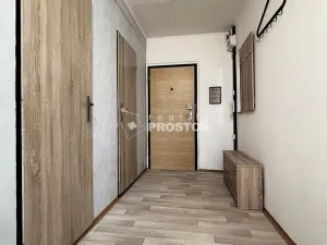 Prodej bytu 3+kk, Praha - Kyje, Travná, 62 m2