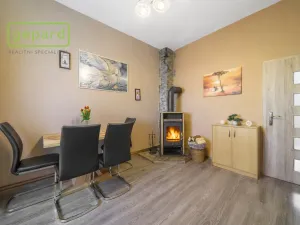 Prodej bytu 1+1, Karlovy Vary, Jabloňová, 38 m2