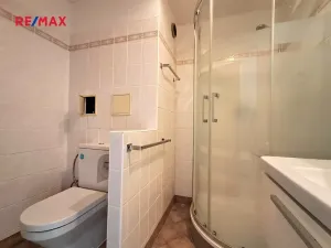 Pronájem bytu 2+kk, Praha - Písnice, Na okruhu, 50 m2