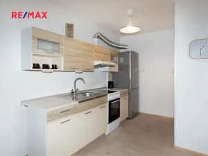 Pronájem bytu 2+kk, Praha - Chodov, Jažlovická, 41 m2