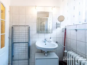 Pronájem bytu 2+kk, Praha, Novorossijská, 35 m2