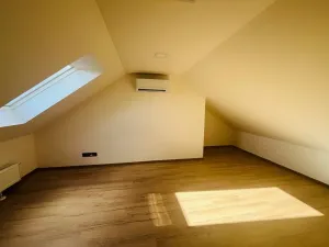 Pronájem bytu 3+kk, Praha, 85 m2