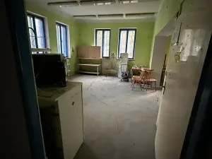 Prodej výrobních prostor, Okrouhlice, 551 m2