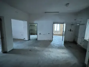 Prodej výrobních prostor, Okrouhlice, 551 m2