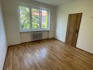 Pronájem bytu 2+1, Jirkov, Ervěnická, 51 m2