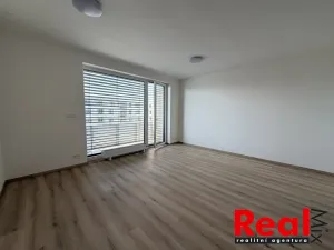 Pronájem bytu 1+kk, Brno - Židenice, Vančurova, 38 m2