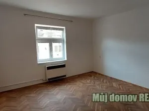Pronájem bytu 2+kk, Praha - Košíře, Pod Kavalírkou, 43 m2