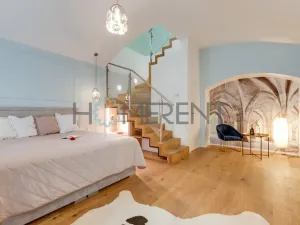 Pronájem bytu 2+kk, Praha - Karlín, Peckova, 86 m2