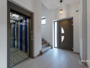 Pronájem bytu 3+kk, Horoušany - Horoušánky, Hlavní, 129 m2