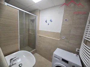 Prodej bytu 3+1, Chomutov, Kundratická, 71 m2