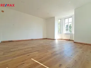 Pronájem bytu 2+kk, Police nad Metují, Masarykovo náměstí, 47 m2