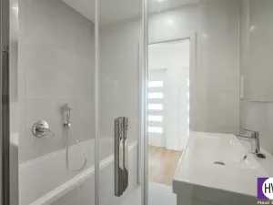 Prodej bytu 4+kk, Praha, Choceradská, 84 m2