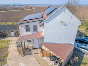 Prodej rodinného domu, Luběnice, 180 m2