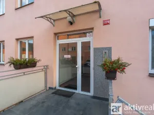 Prodej bytu 2+kk, Šestajovice, Komenského, 63 m2