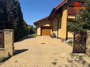 Prodej rodinného domu, Mochov, Na Rybníčku, 177 m2