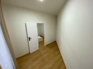 Pronájem bytu 2+1, Praha - Dolní Počernice, K zámku, 65 m2