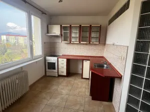 Prodej bytu 3+1, Chomutov, Jirkovská, 80 m2