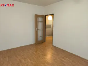 Pronájem bytu 2+1, Sokolov, Jelínkova, 52 m2