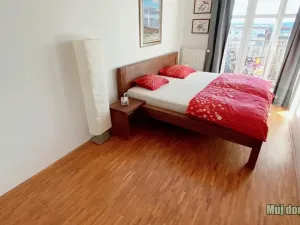 Pronájem bytu 3+kk, Praha - Žižkov, Buchovcova, 82 m2